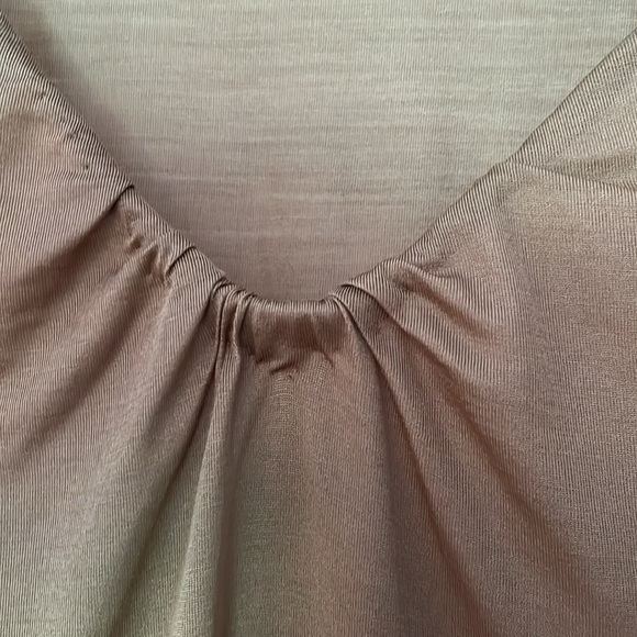 Gucci. 100% silk blouse. Made in Italy. Size XS. - Picture 3 of 7